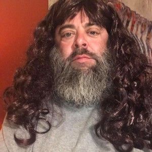 Meet your Posher, Damon